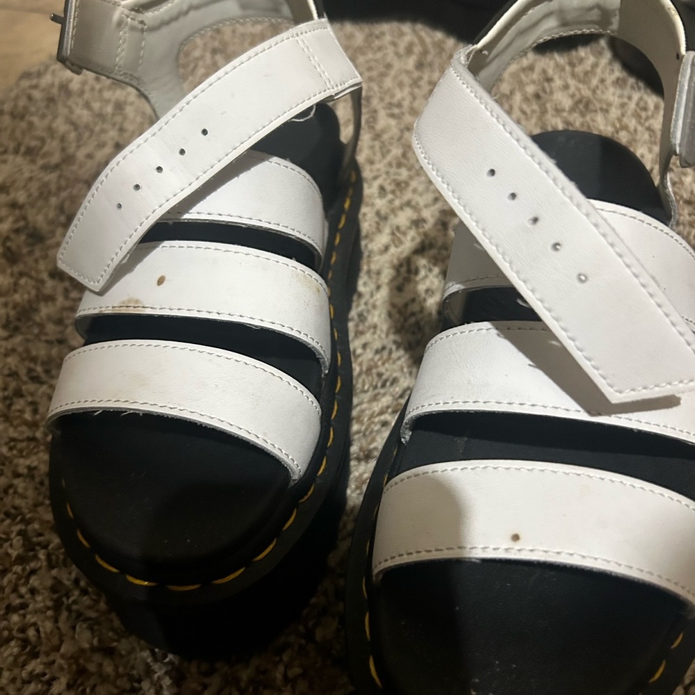 White name brand  platform